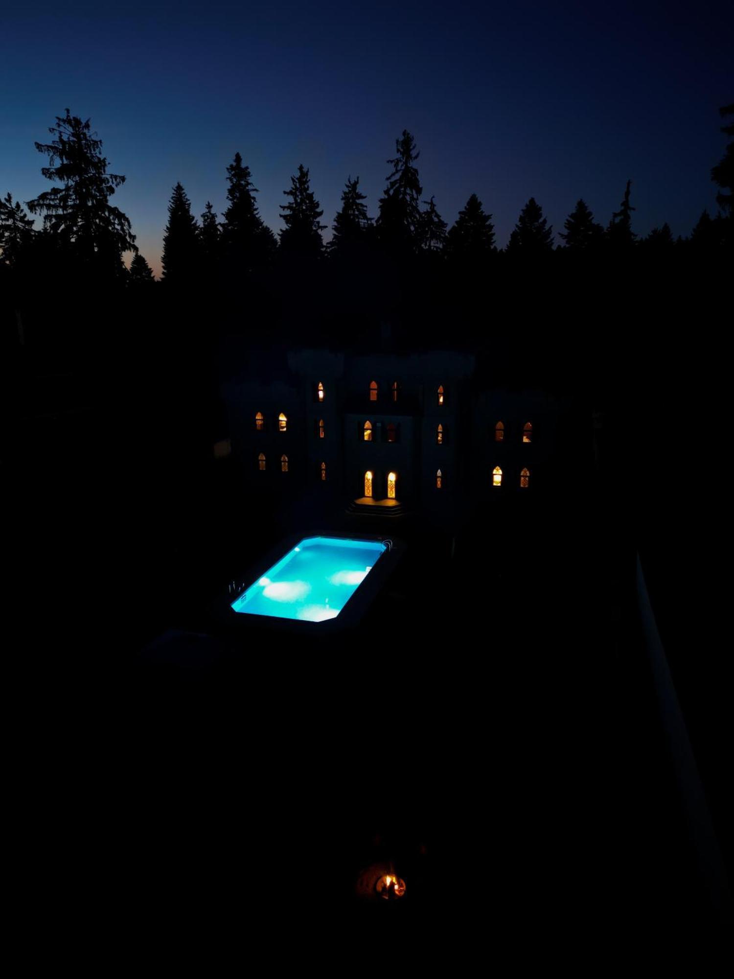 The Castle - Your Unique Way Of Retreat Borovets Bagian luar foto